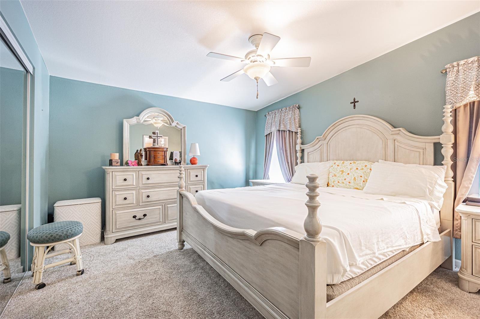 GRAND HORIZONS - Residential