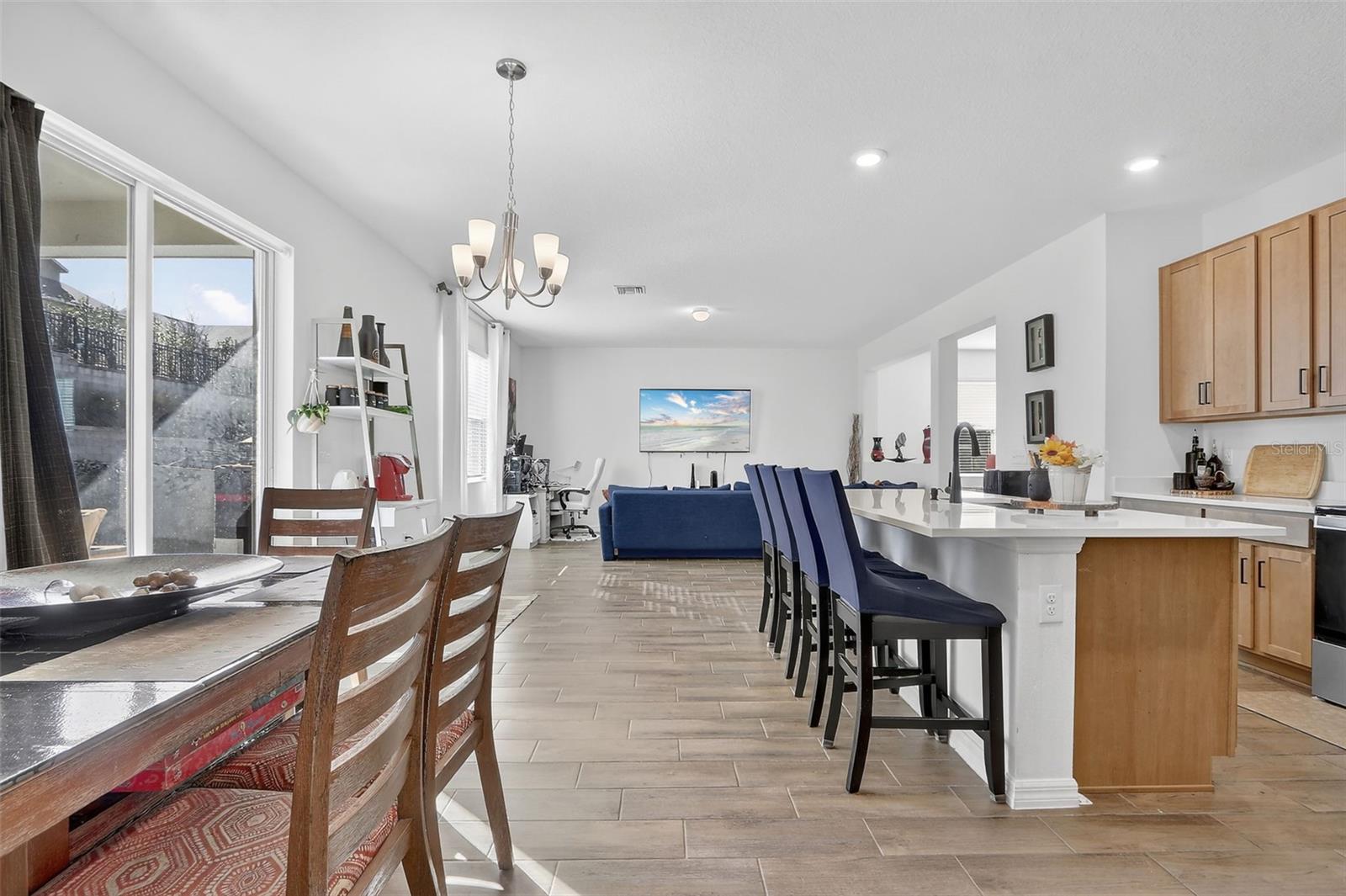 THE RESERVE AT LAKE RIDGE - Residential