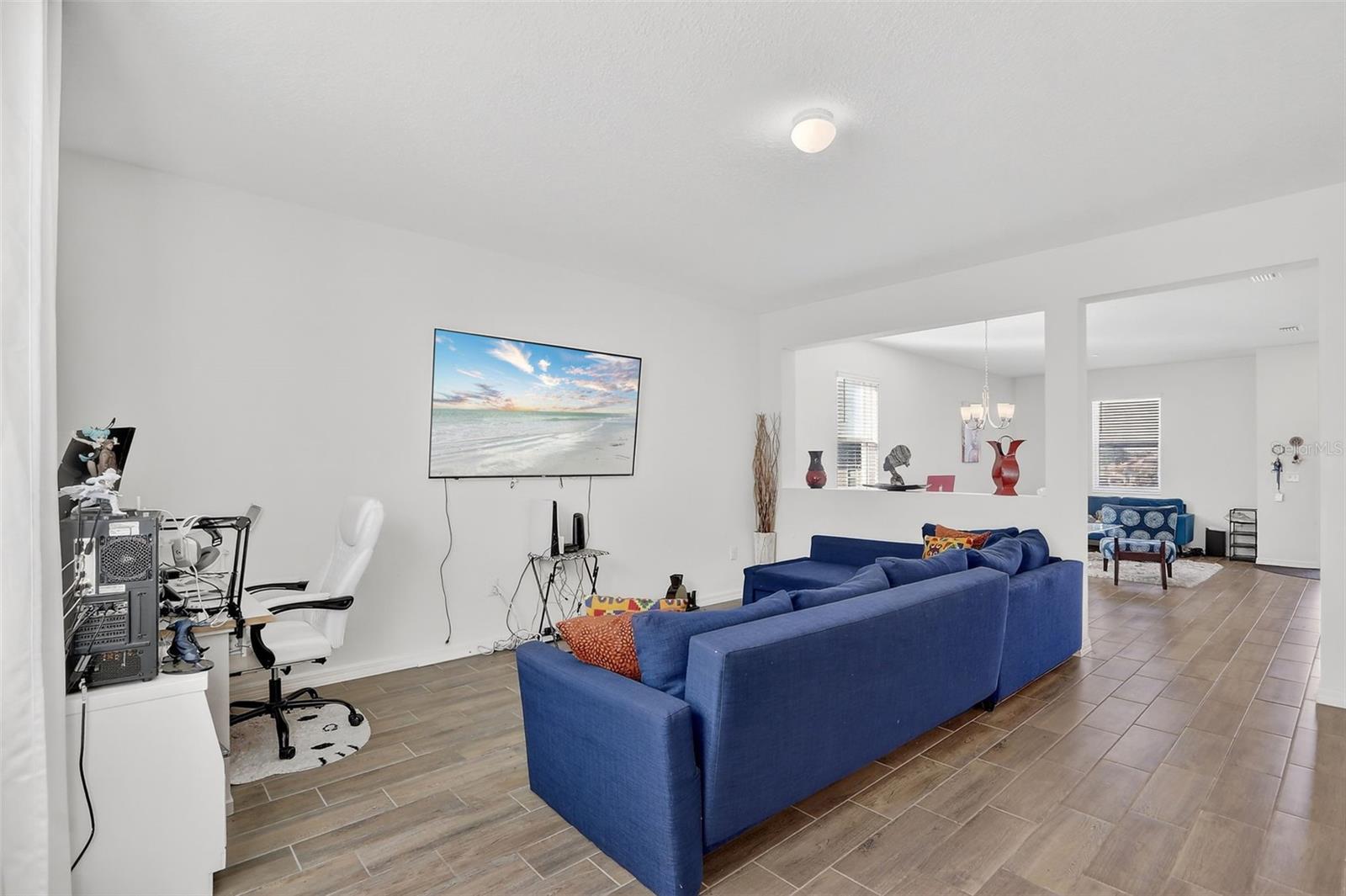 THE RESERVE AT LAKE RIDGE - Residential