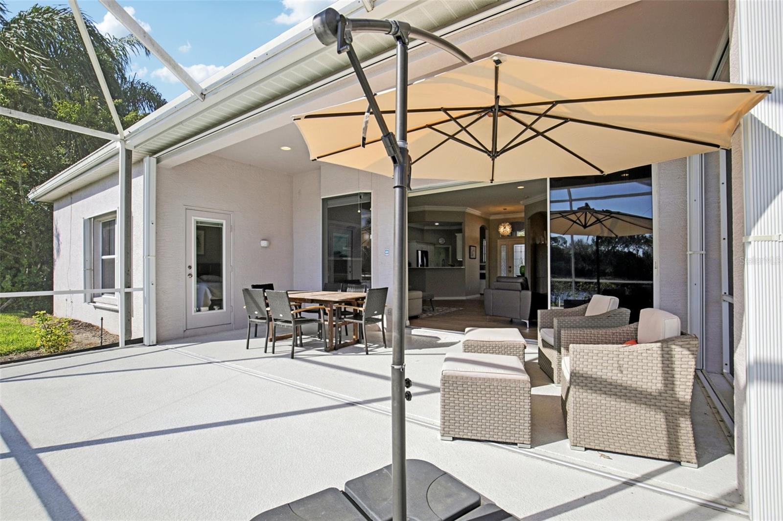 THE HAMPTONS - Residential