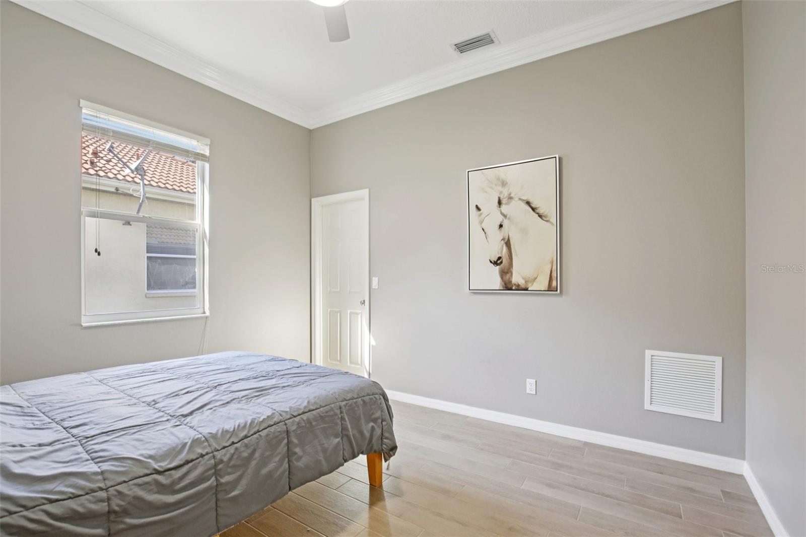 THE HAMPTONS - Residential