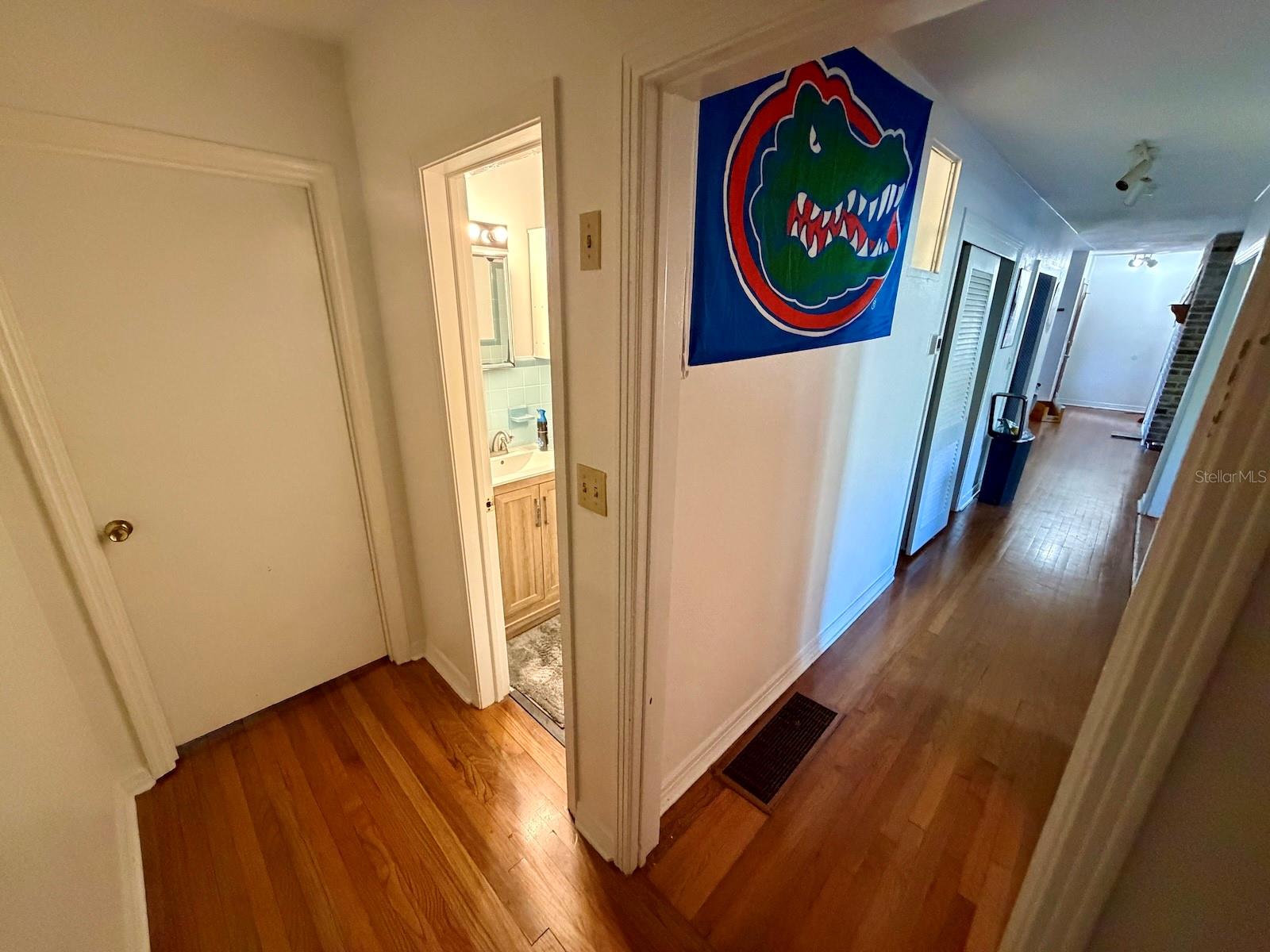 UNIVERSITY PARK - Residential
