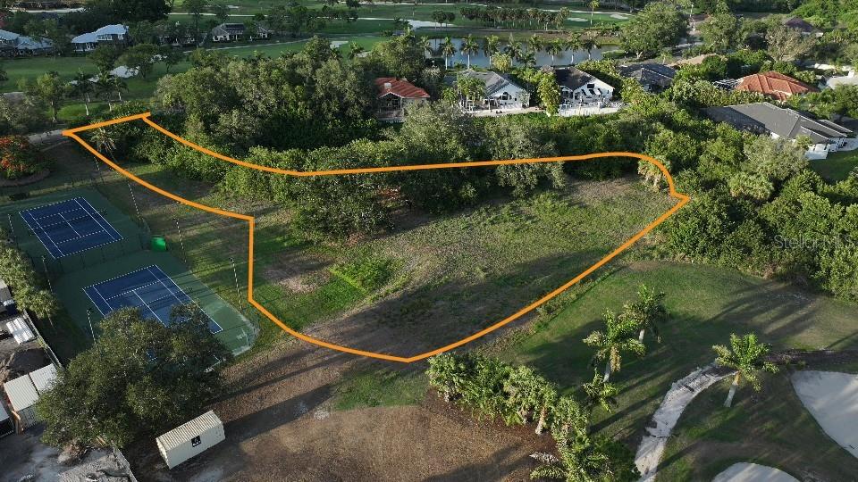 Photo of 6064 Pasadena Point Boulevard, Gulfport, FL 33707 (MLS # TB8518220)