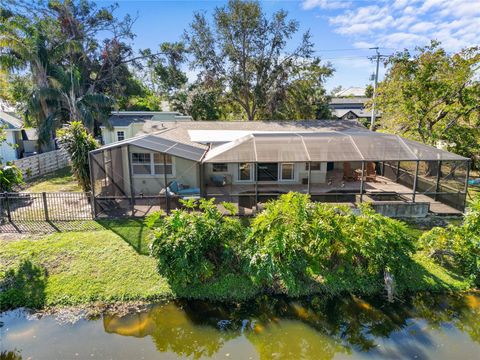 A home in SARASOTA