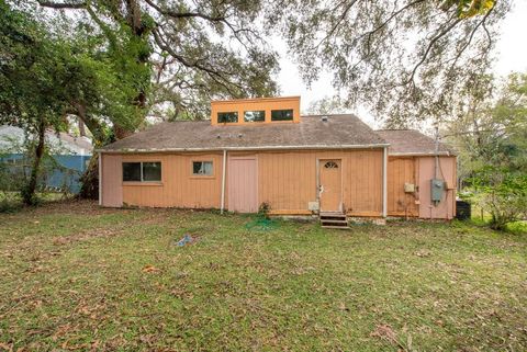 A home in TAMPA