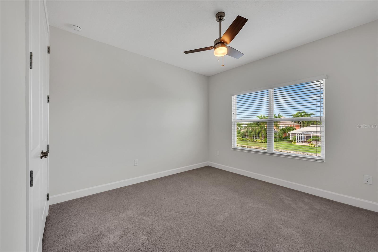 MIRABAY PRCL 8 - Residential Lease