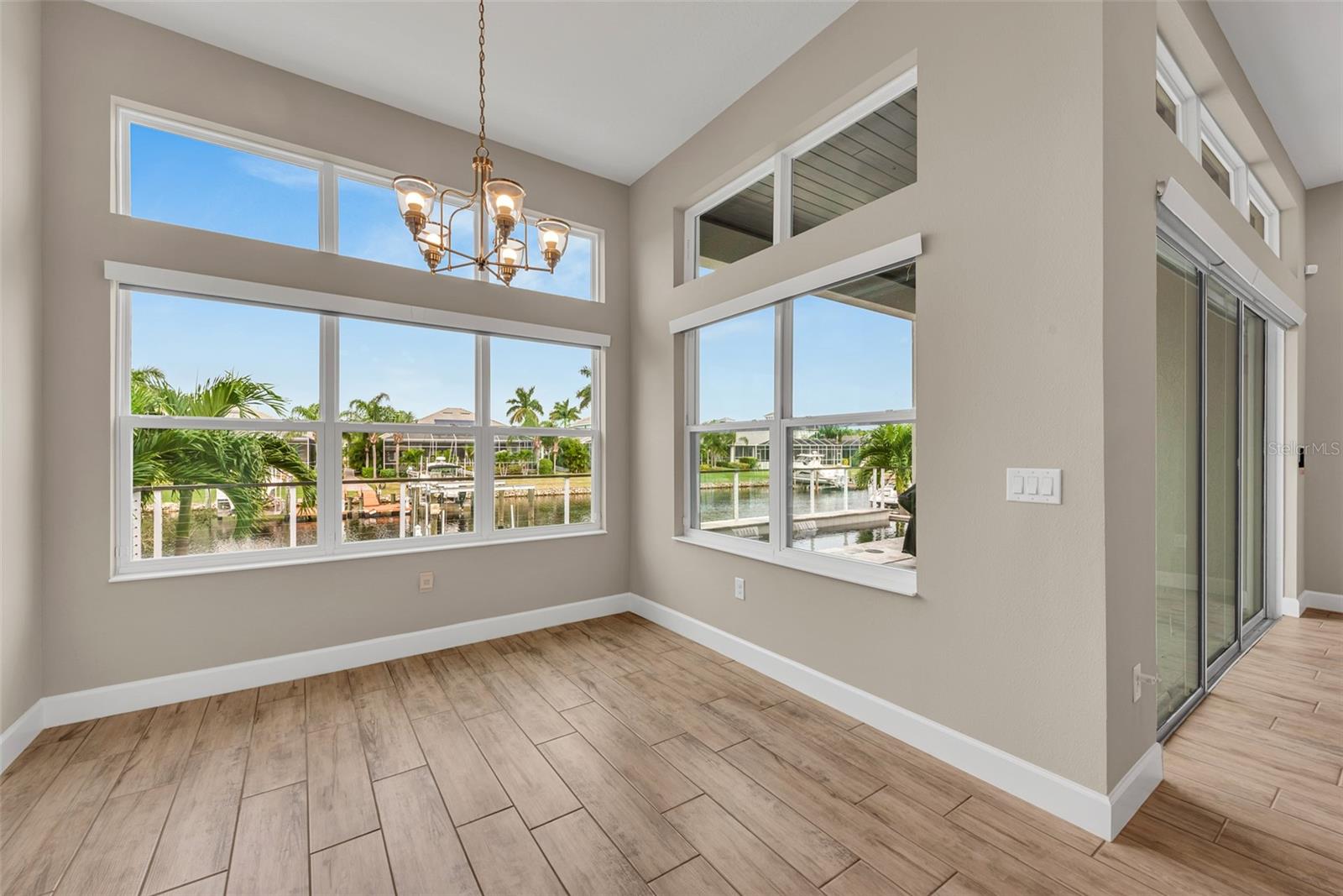 MIRABAY PRCL 8 - Residential Lease