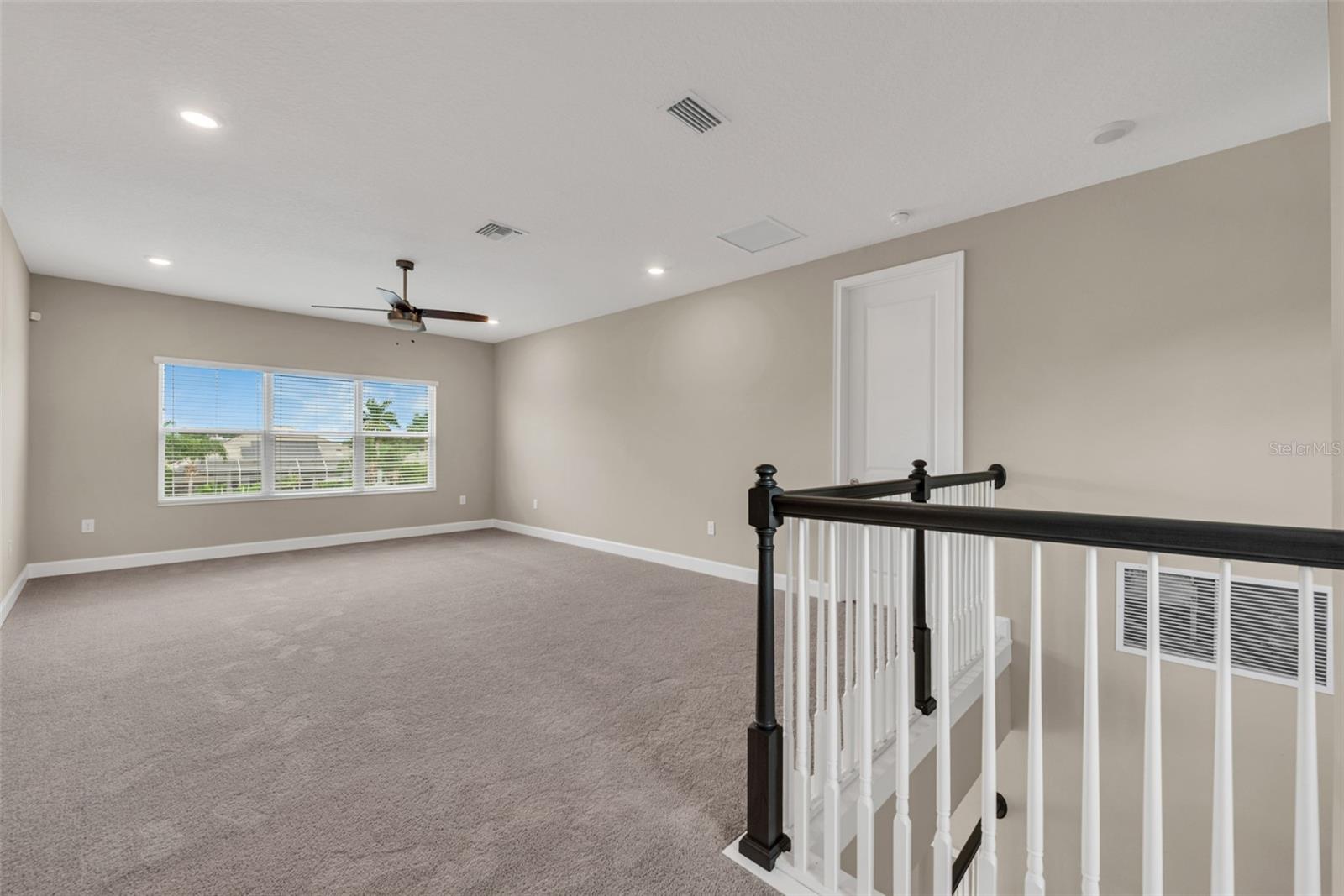 MIRABAY PRCL 8 - Residential Lease