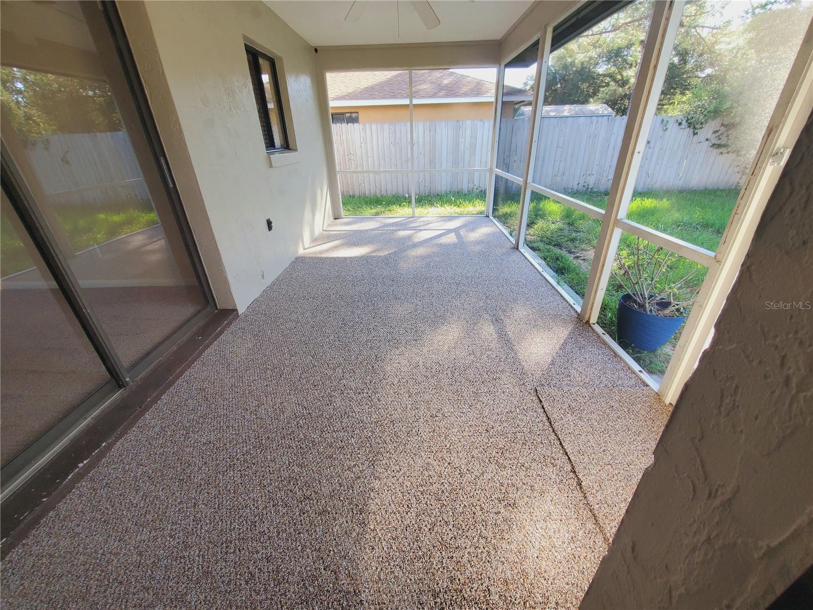 PALM COAST/BERNARD MDWS SEC 81 - Residential Lease