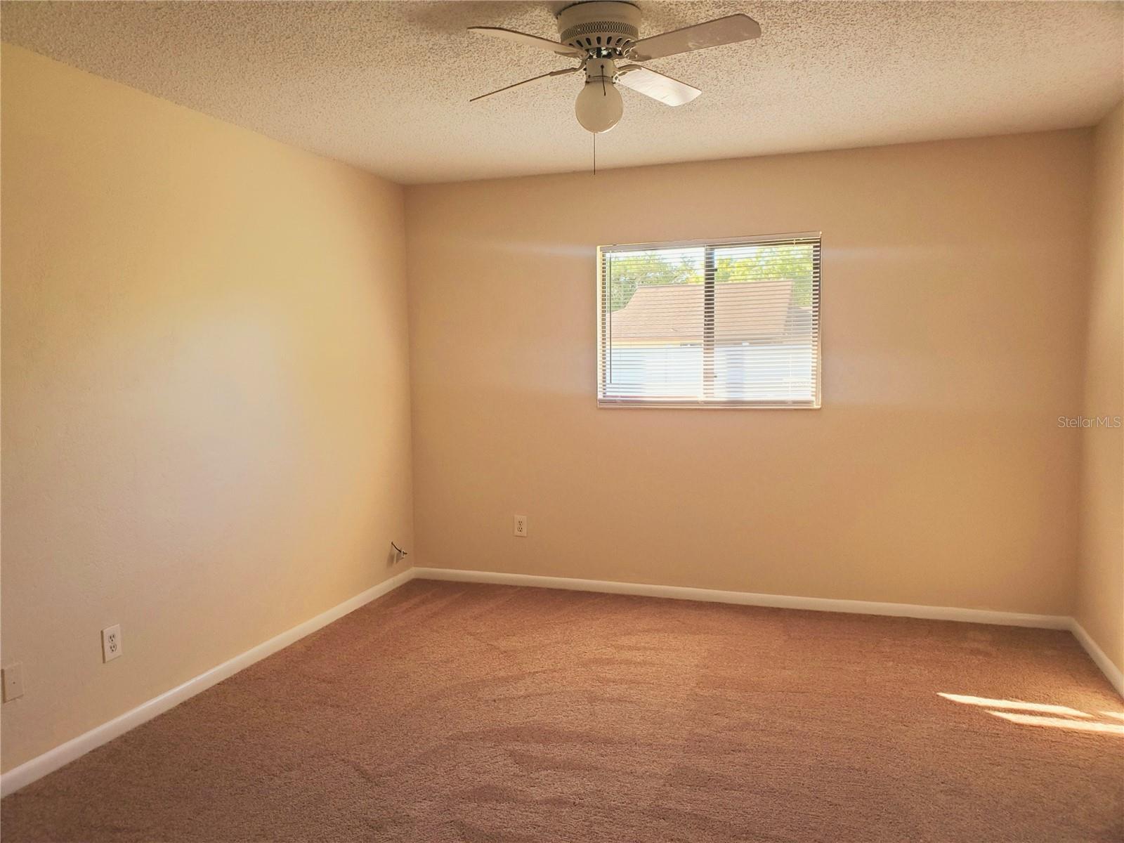 PALM COAST/BERNARD MDWS SEC 81 - Residential Lease