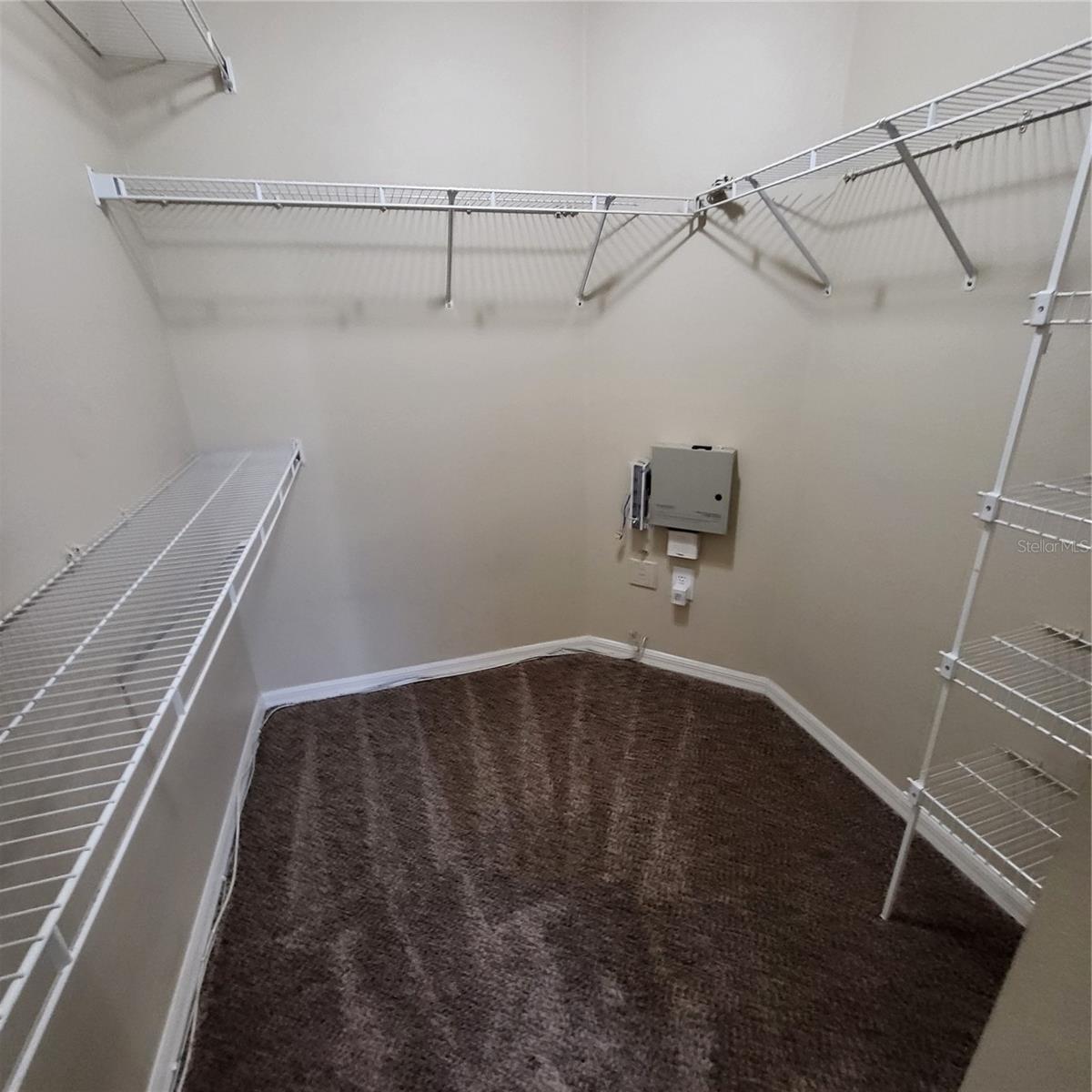 GRAND OAKS PH 02 UNIT 01 02 - Residential Lease