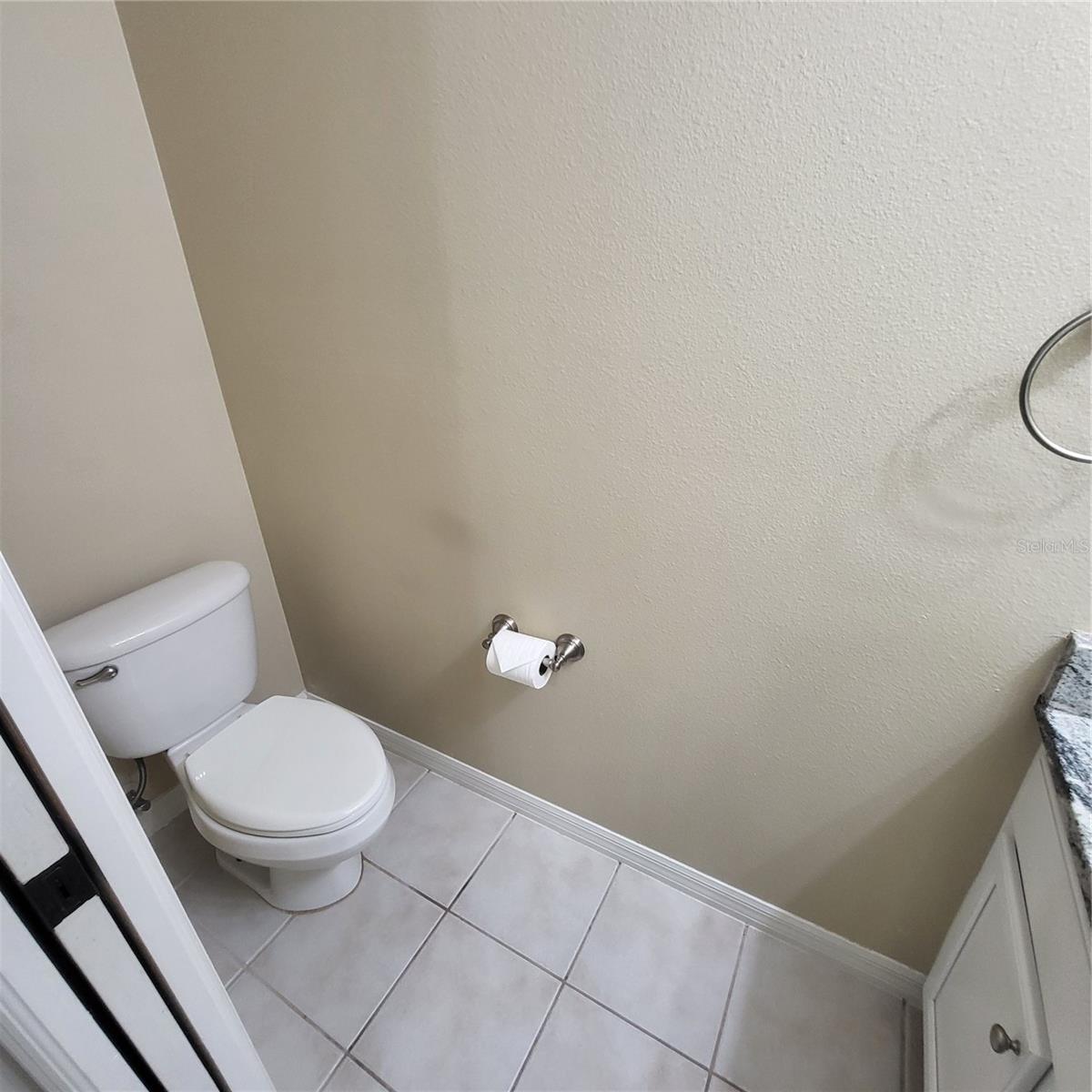 GRAND OAKS PH 02 UNIT 01 02 - Residential Lease