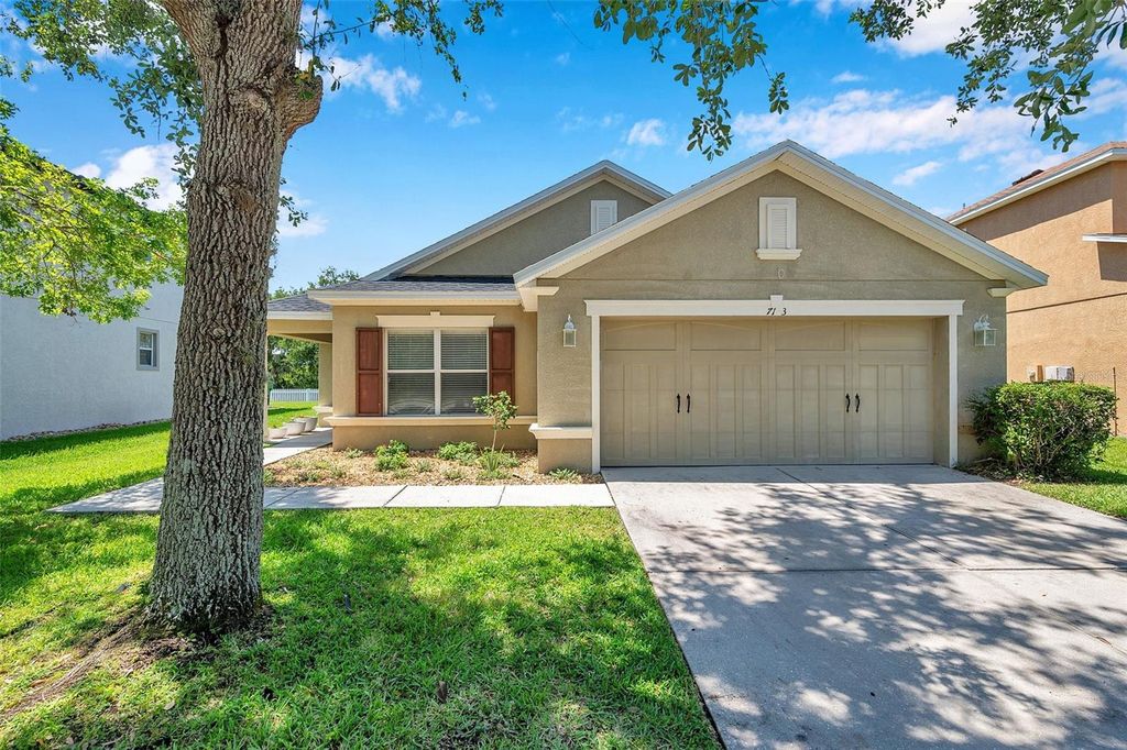 Photo of 7103 Bridgeview Drive, Wesley Chapel, FL 33545 (MLS # TB8386130)