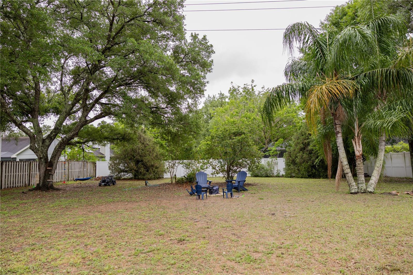 THERESA ARBOR - Residential