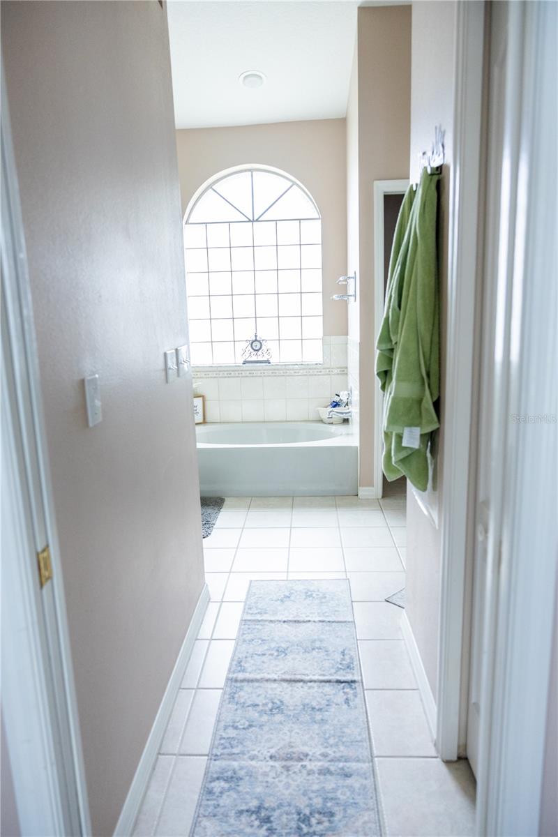 THERESA ARBOR - Residential