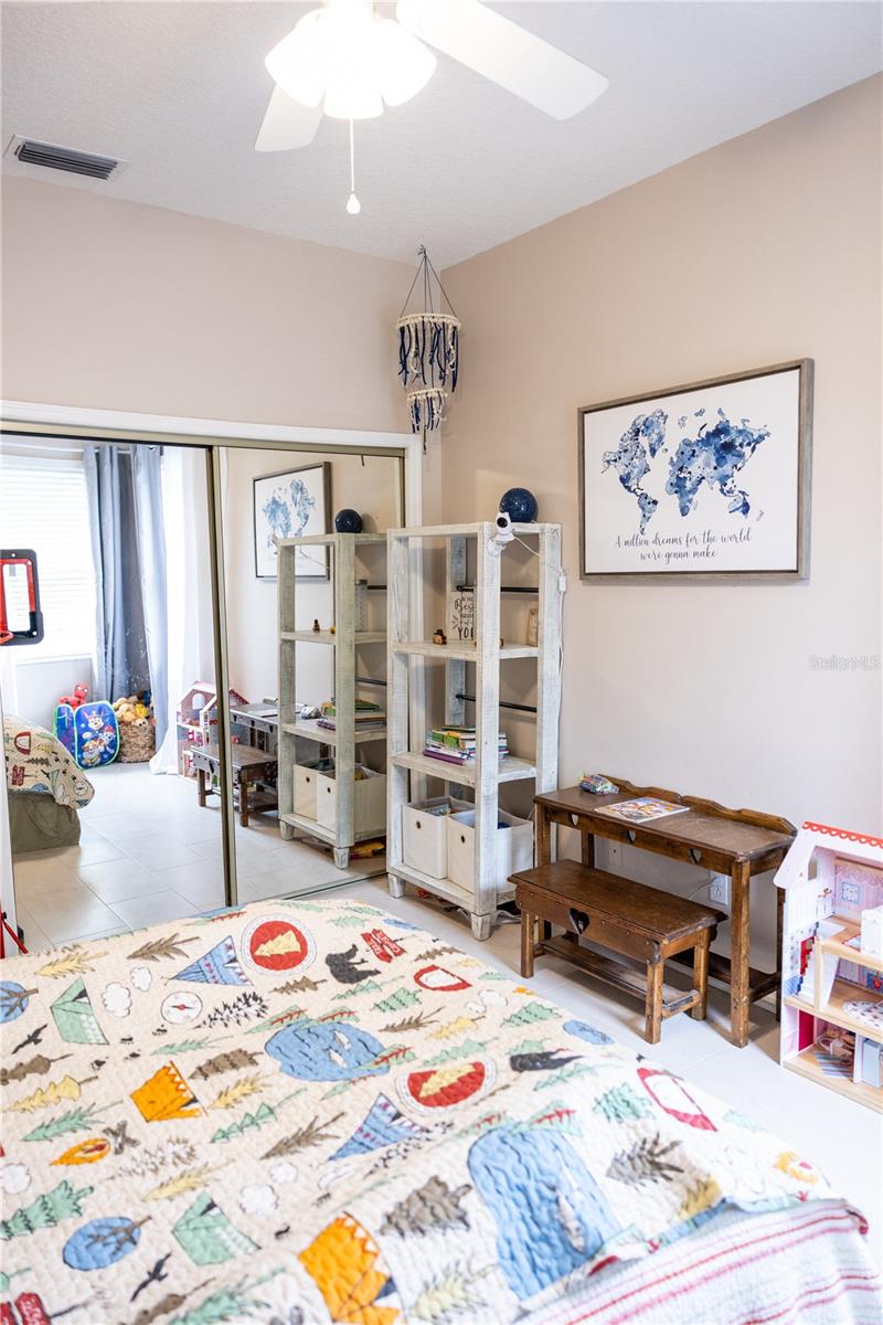 THERESA ARBOR - Residential