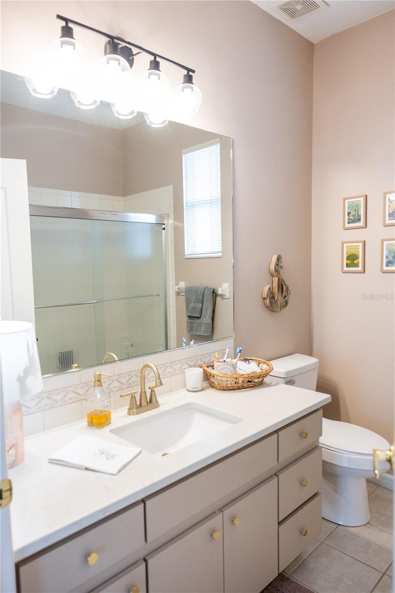 THERESA ARBOR - Residential