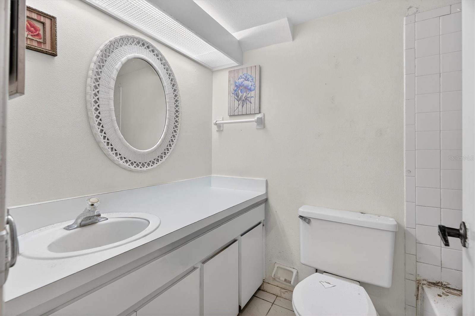 ORIENTA POINT CONDO 1 - Residential