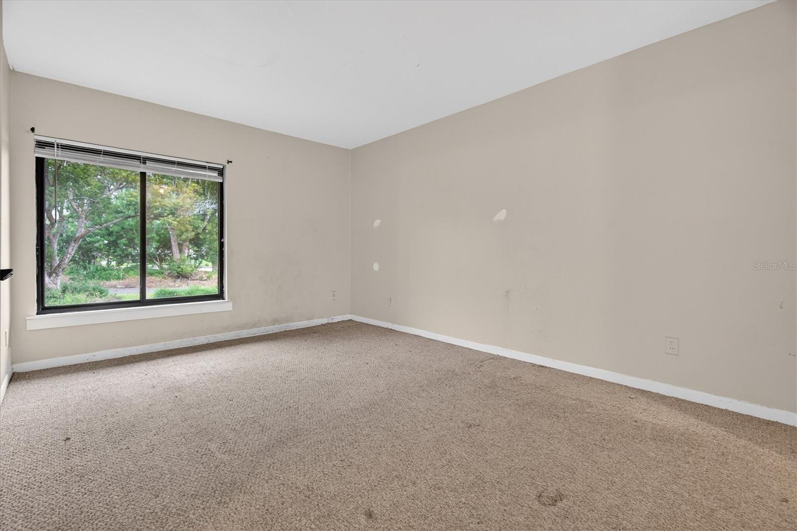 ORIENTA POINT CONDO 1 - Residential