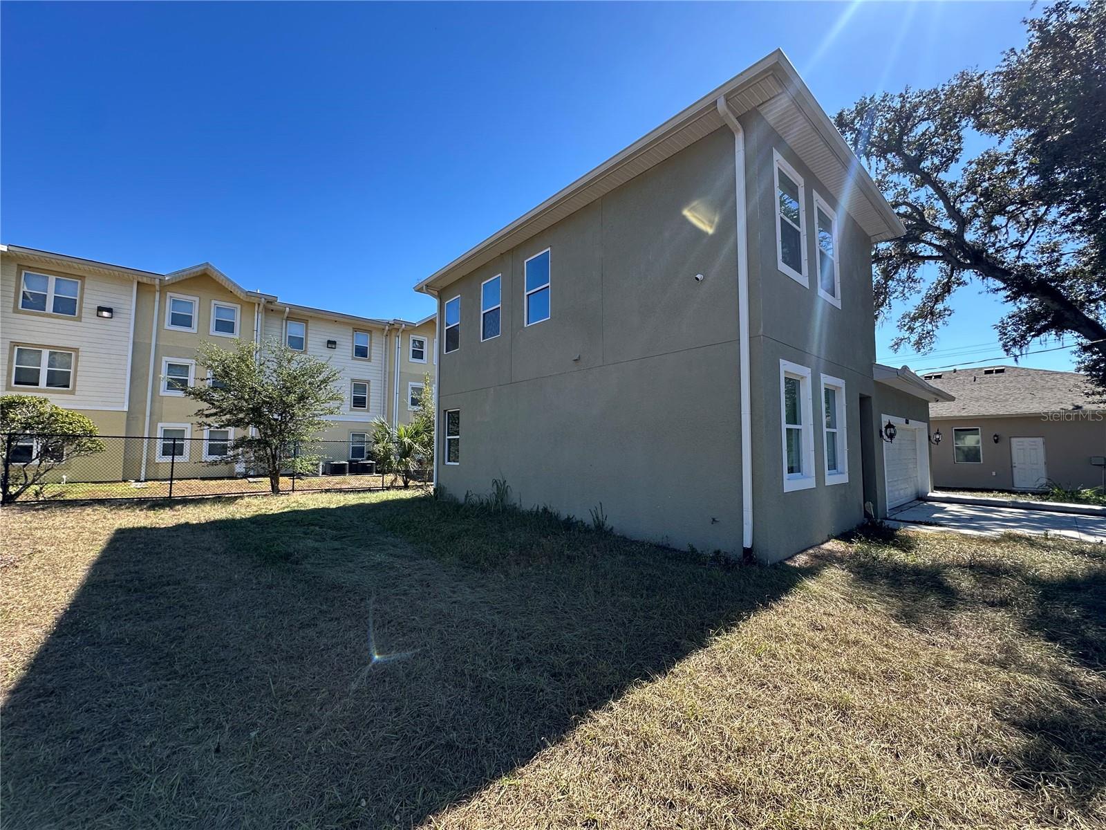 THIRTY FIFTH STREET CIRCLE SUB - Residential Lease