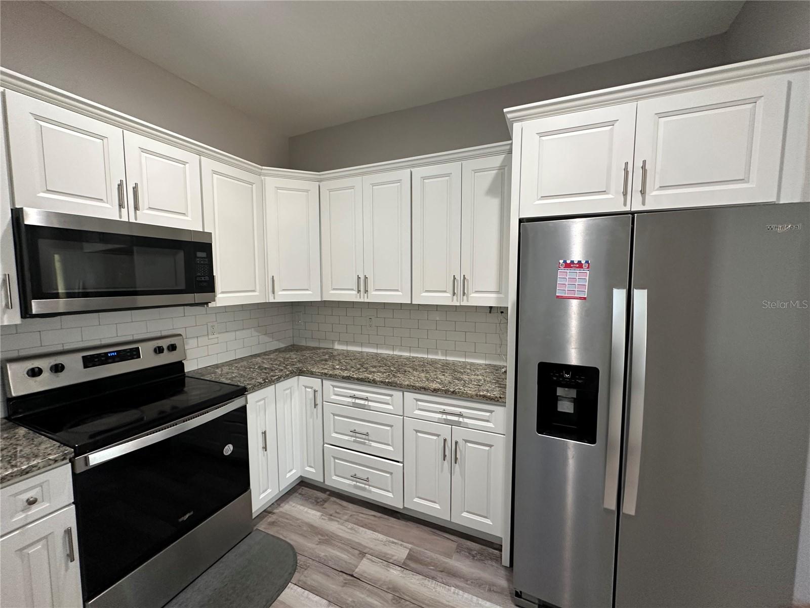 THIRTY FIFTH STREET CIRCLE SUB - Residential Lease