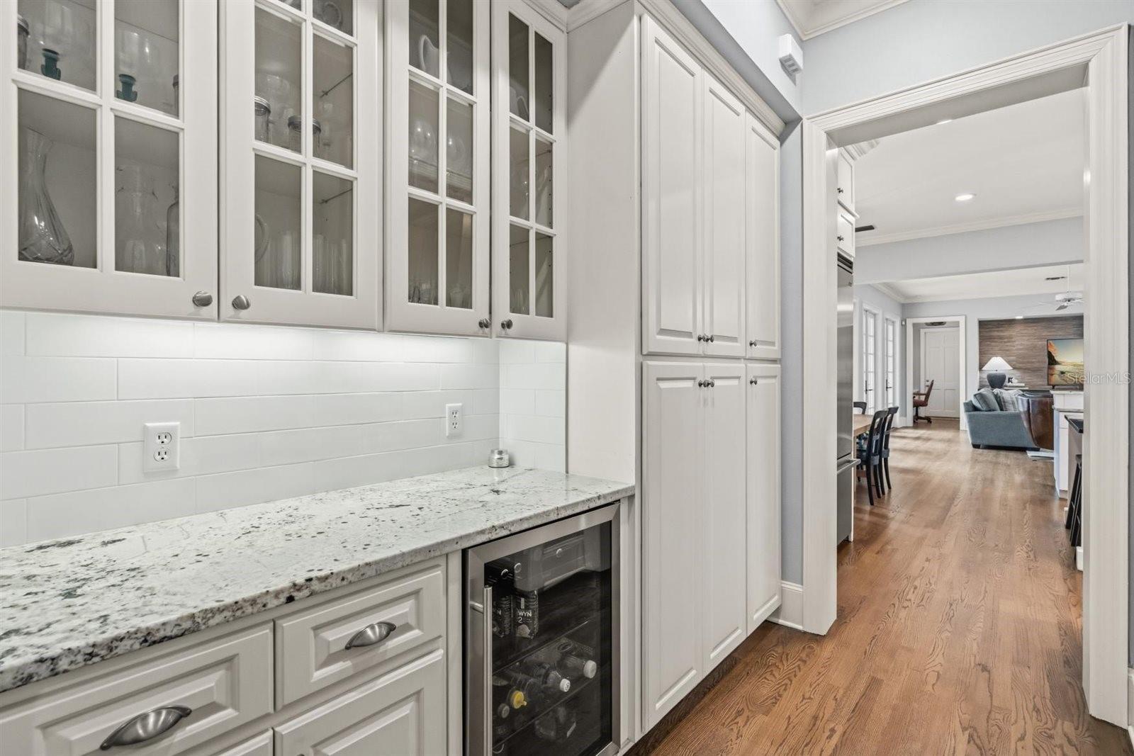 EDGEWATER ESTATES - Residential