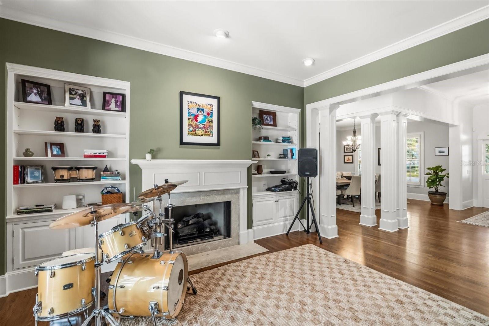 EDGEWATER ESTATES - Residential