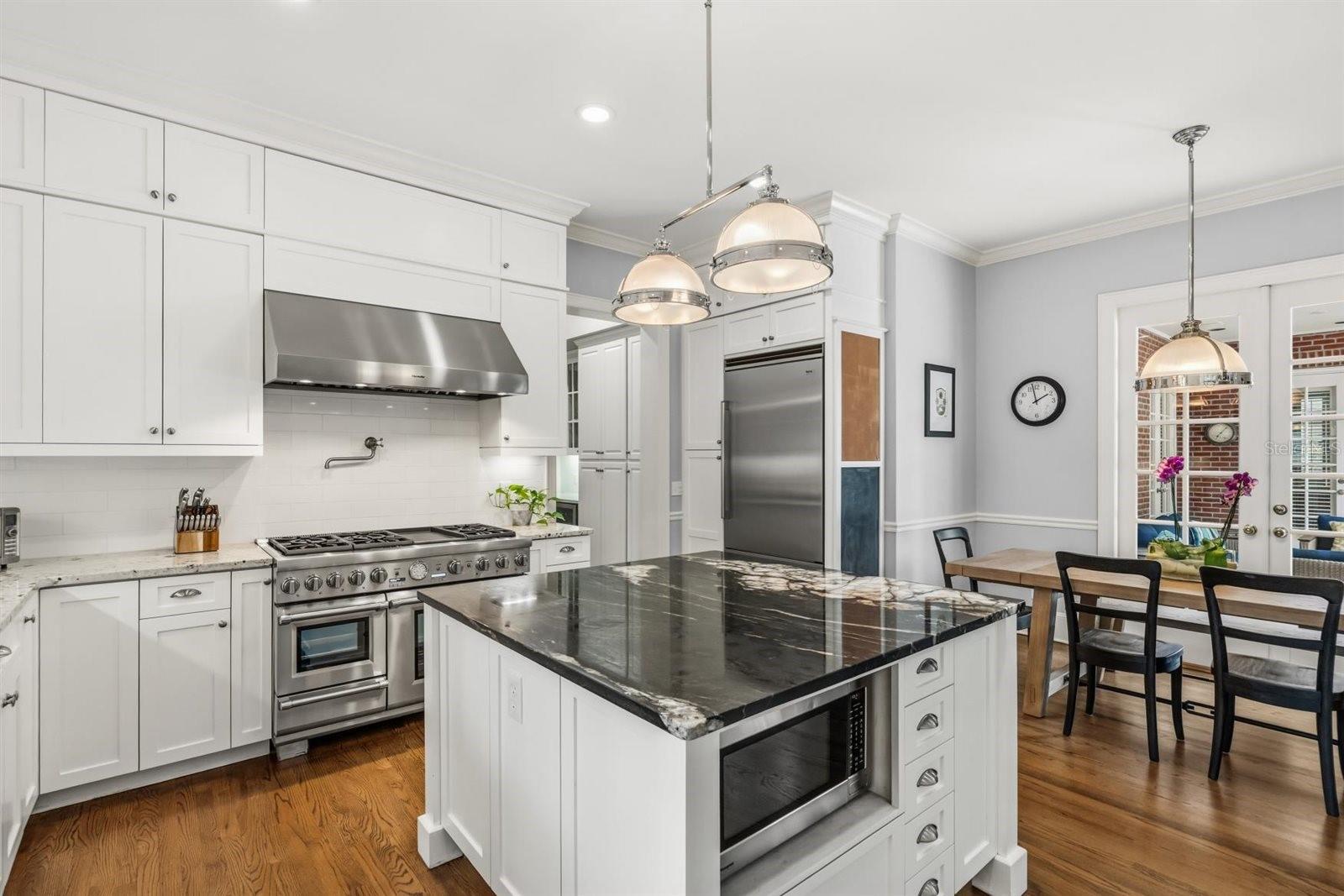 EDGEWATER ESTATES - Residential