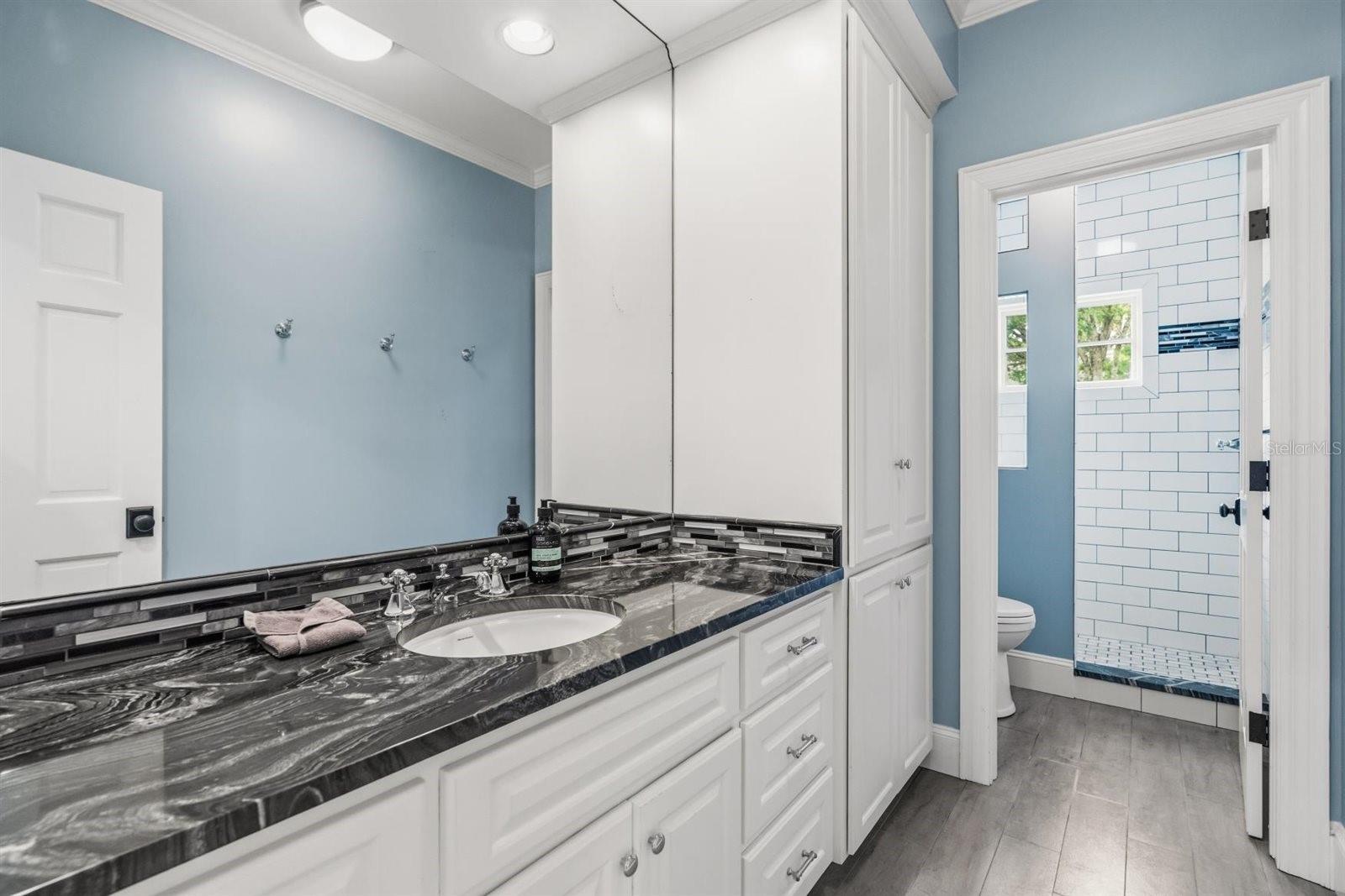 EDGEWATER ESTATES - Residential