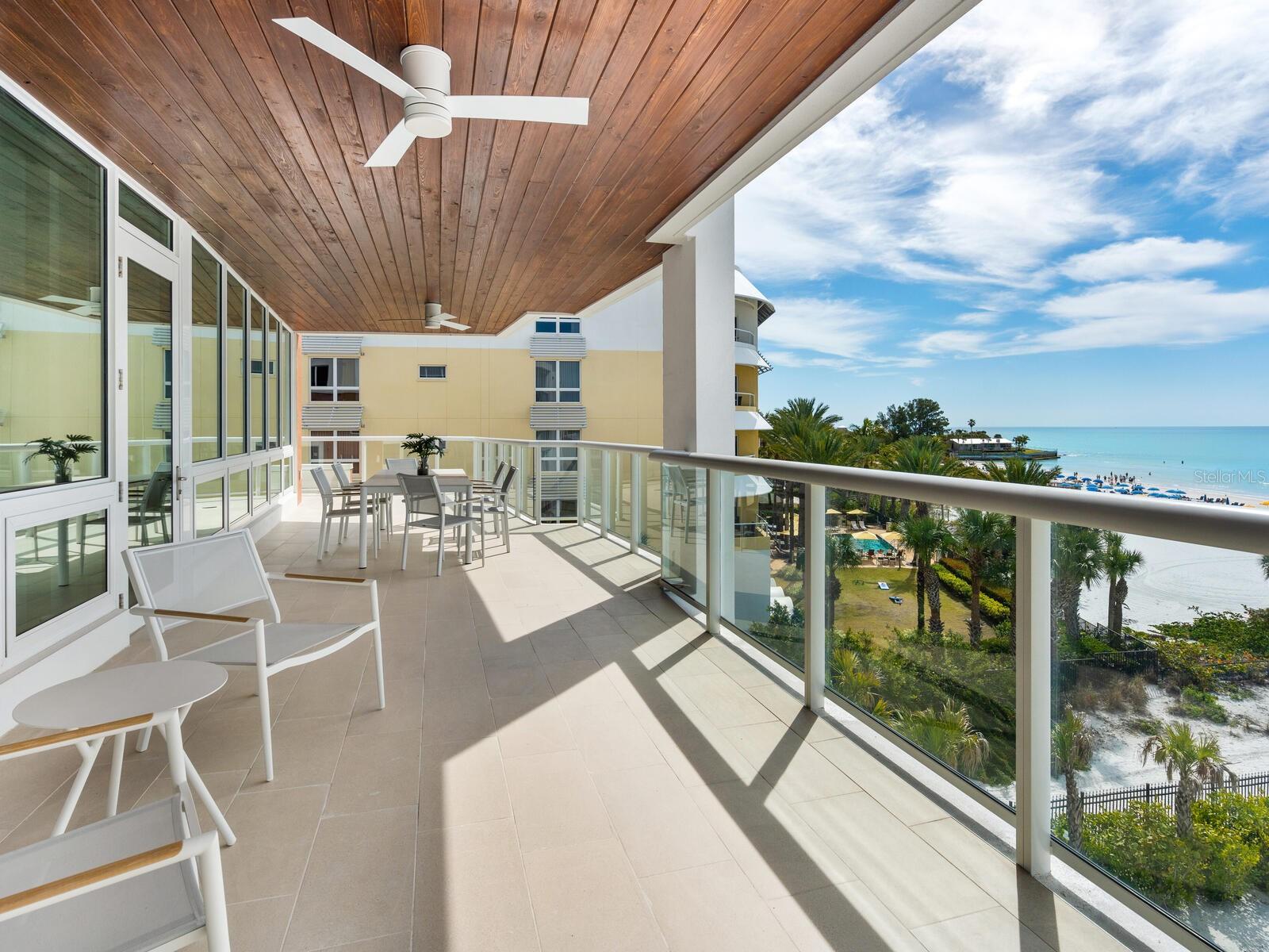 TEN35 SEASIDE - Residential