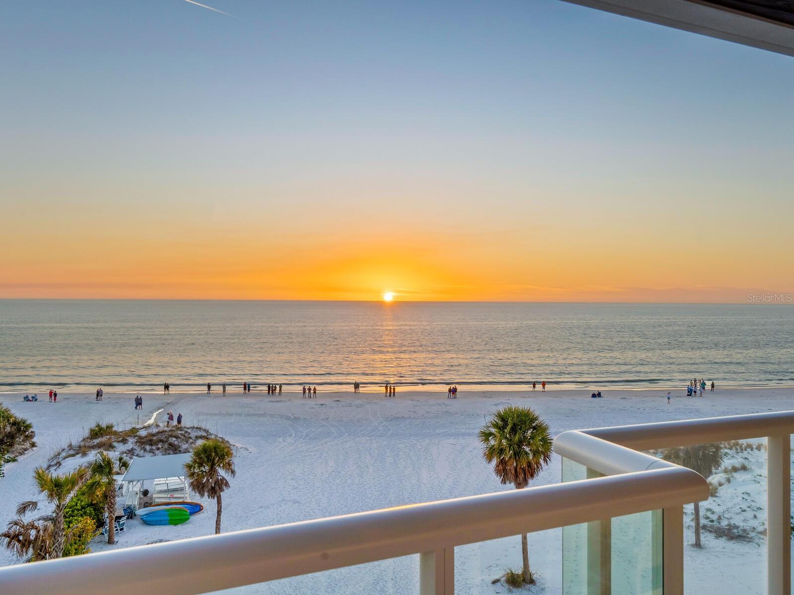 TEN35 SEASIDE - Residential