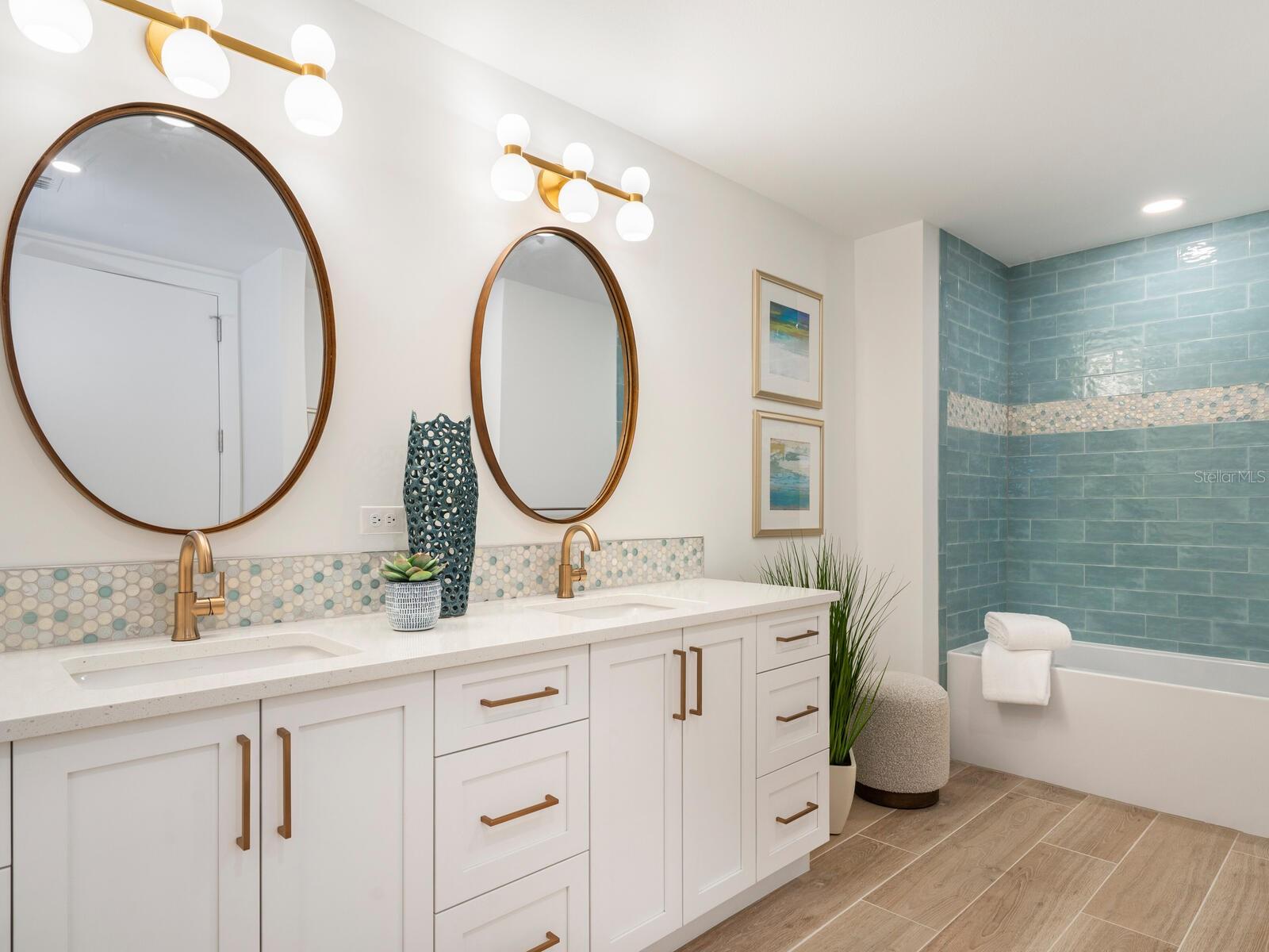 TEN35 SEASIDE - Residential