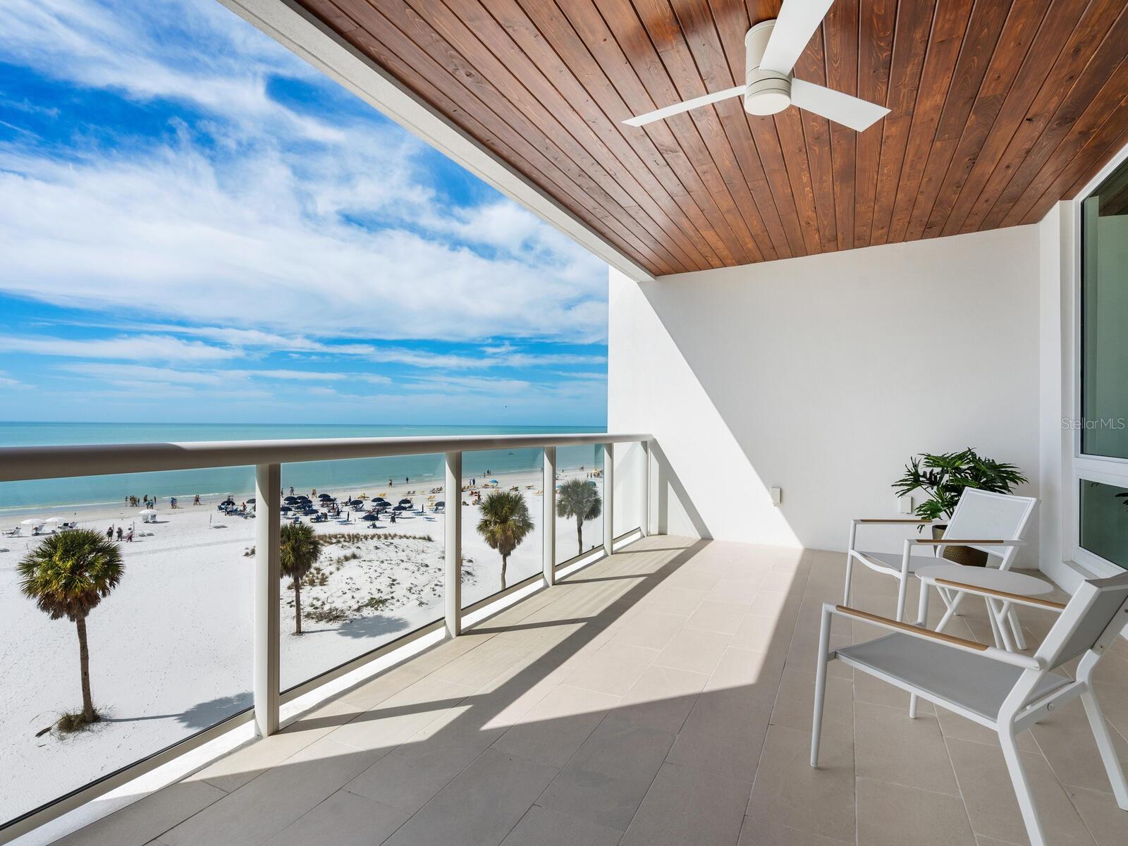 TEN35 SEASIDE - Residential