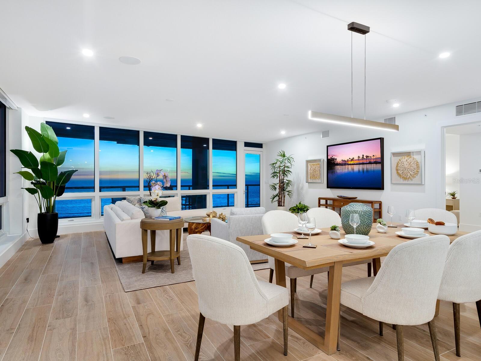 TEN35 SEASIDE - Residential