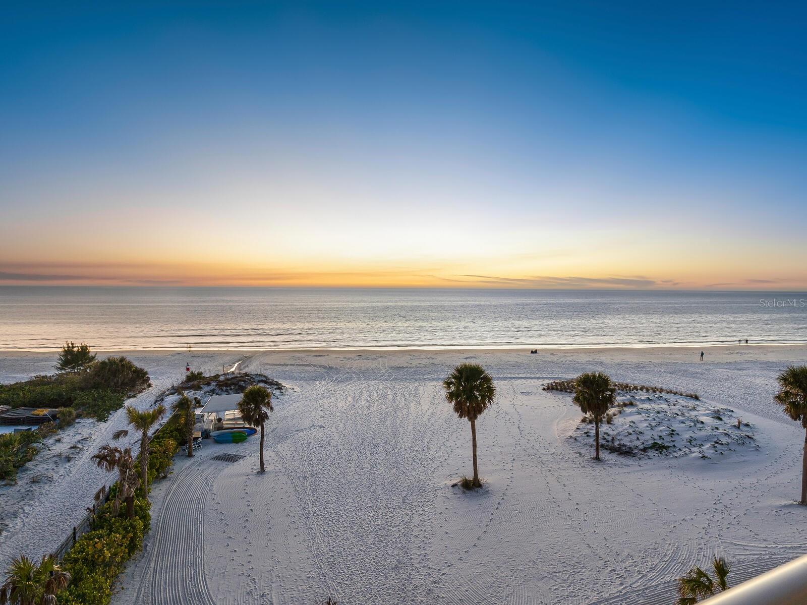 TEN35 SEASIDE - Residential