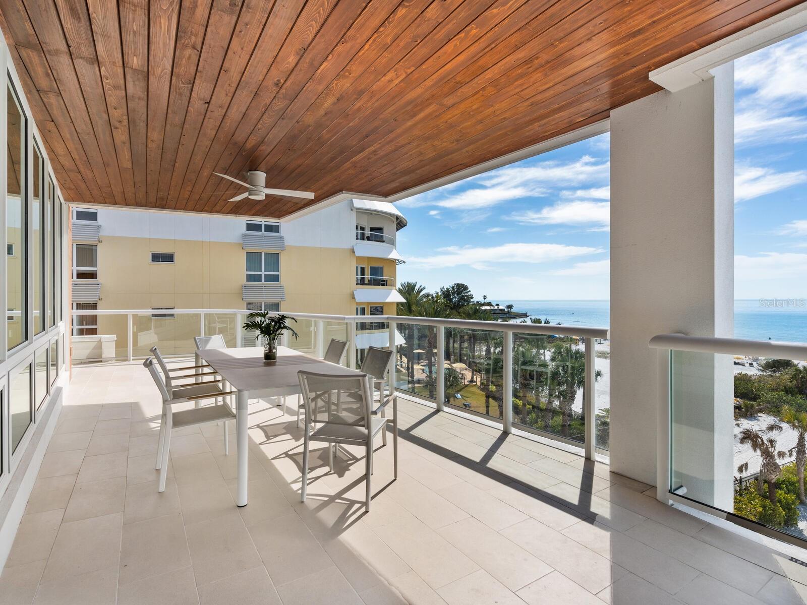 TEN35 SEASIDE - Residential