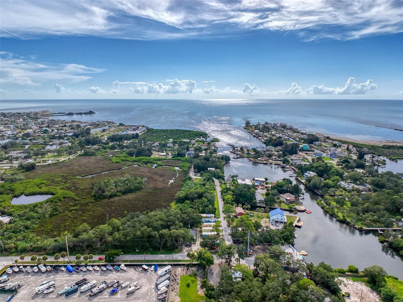 DRIFTWOOD ISLES - Land