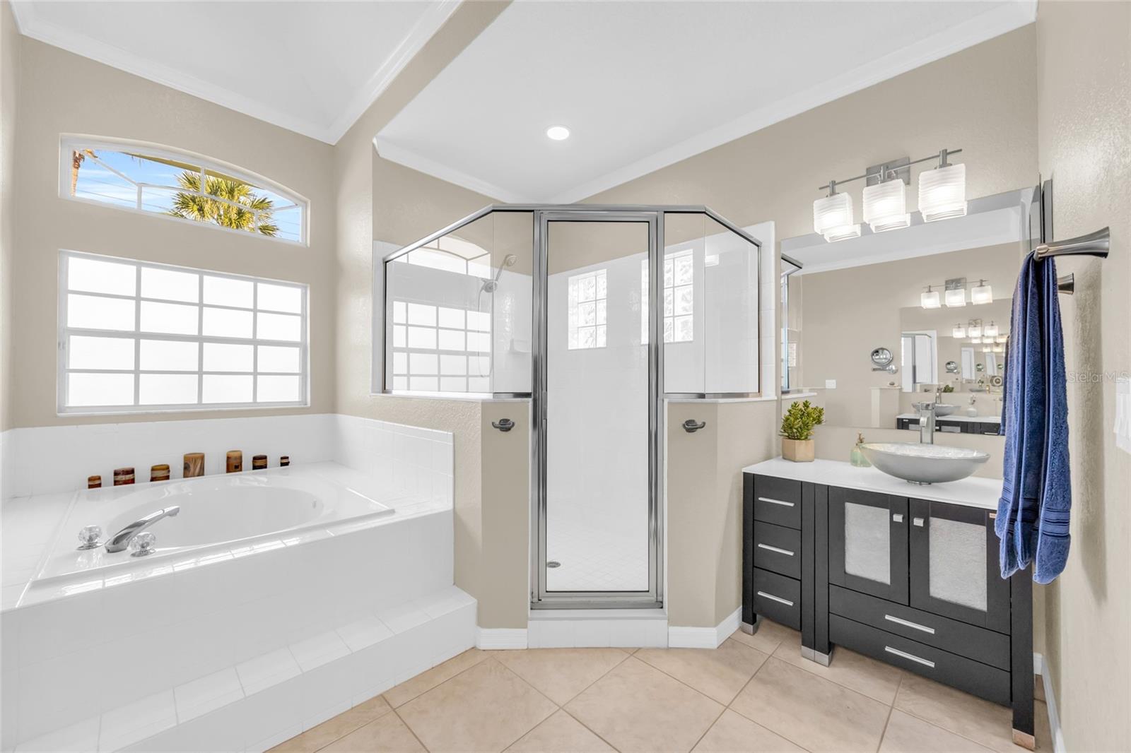 CAPE ORLANDO ESTATES - Residential