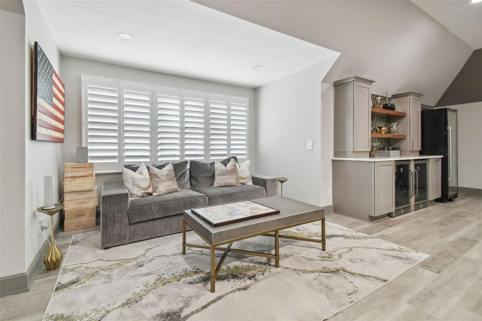 TAMPA PALMS 4A UNIT 1 - Residential