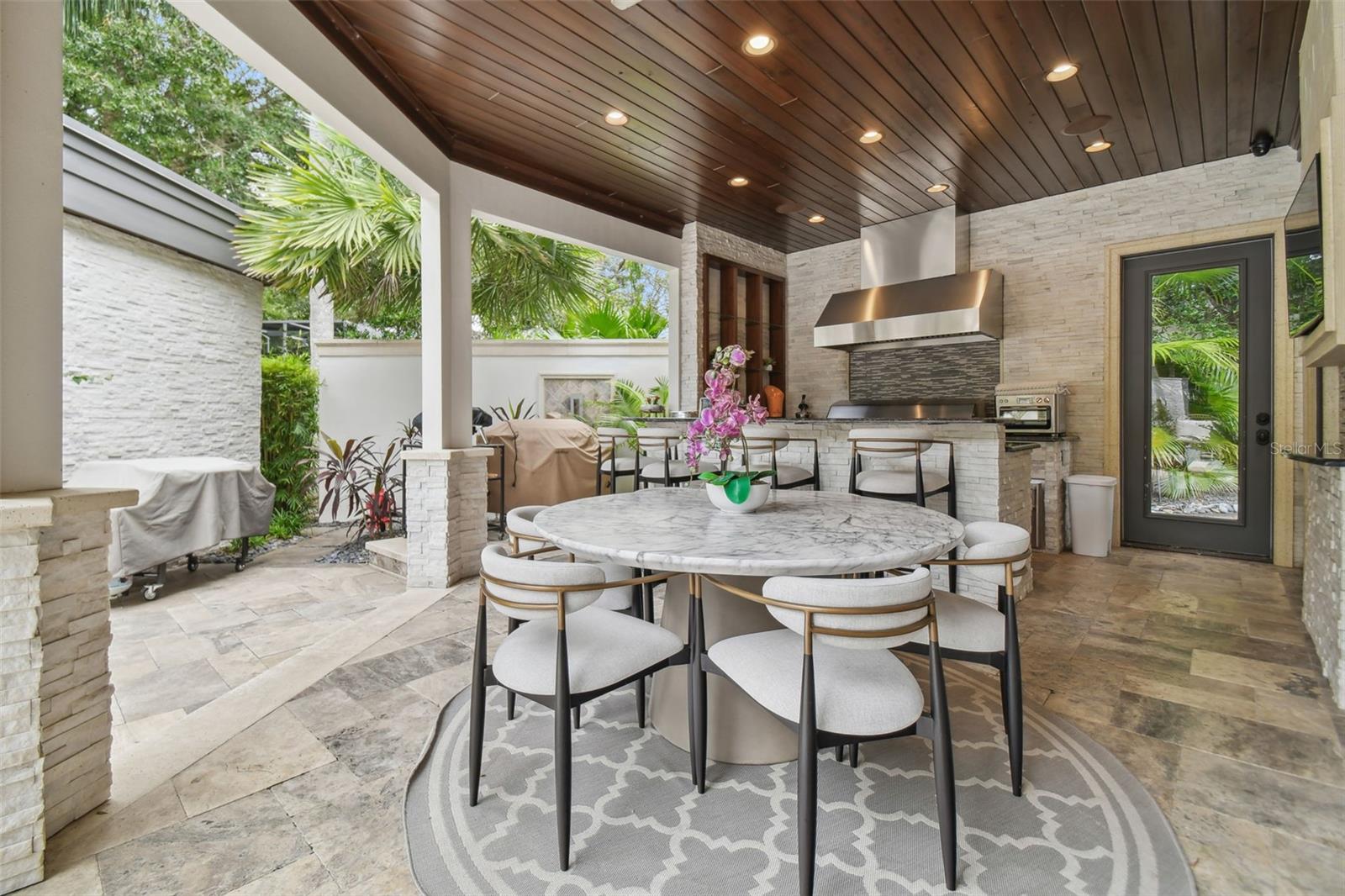 TAMPA PALMS 4A UNIT 1 - Residential