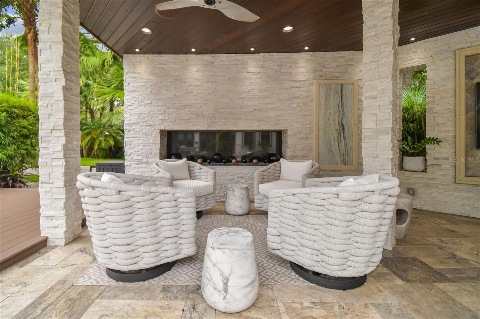 TAMPA PALMS 4A UNIT 1 - Residential