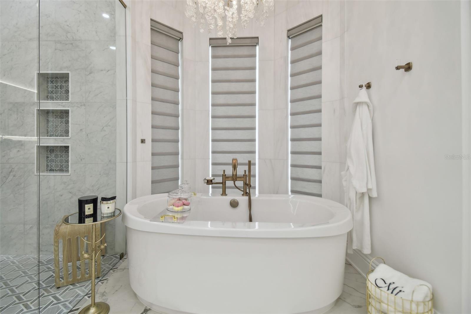 TAMPA PALMS 4A UNIT 1 - Residential