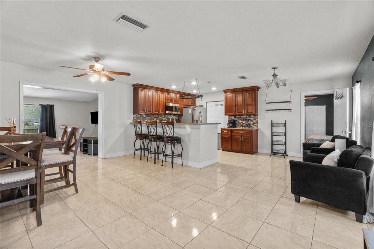 1348 E HANCOCK DRIVE