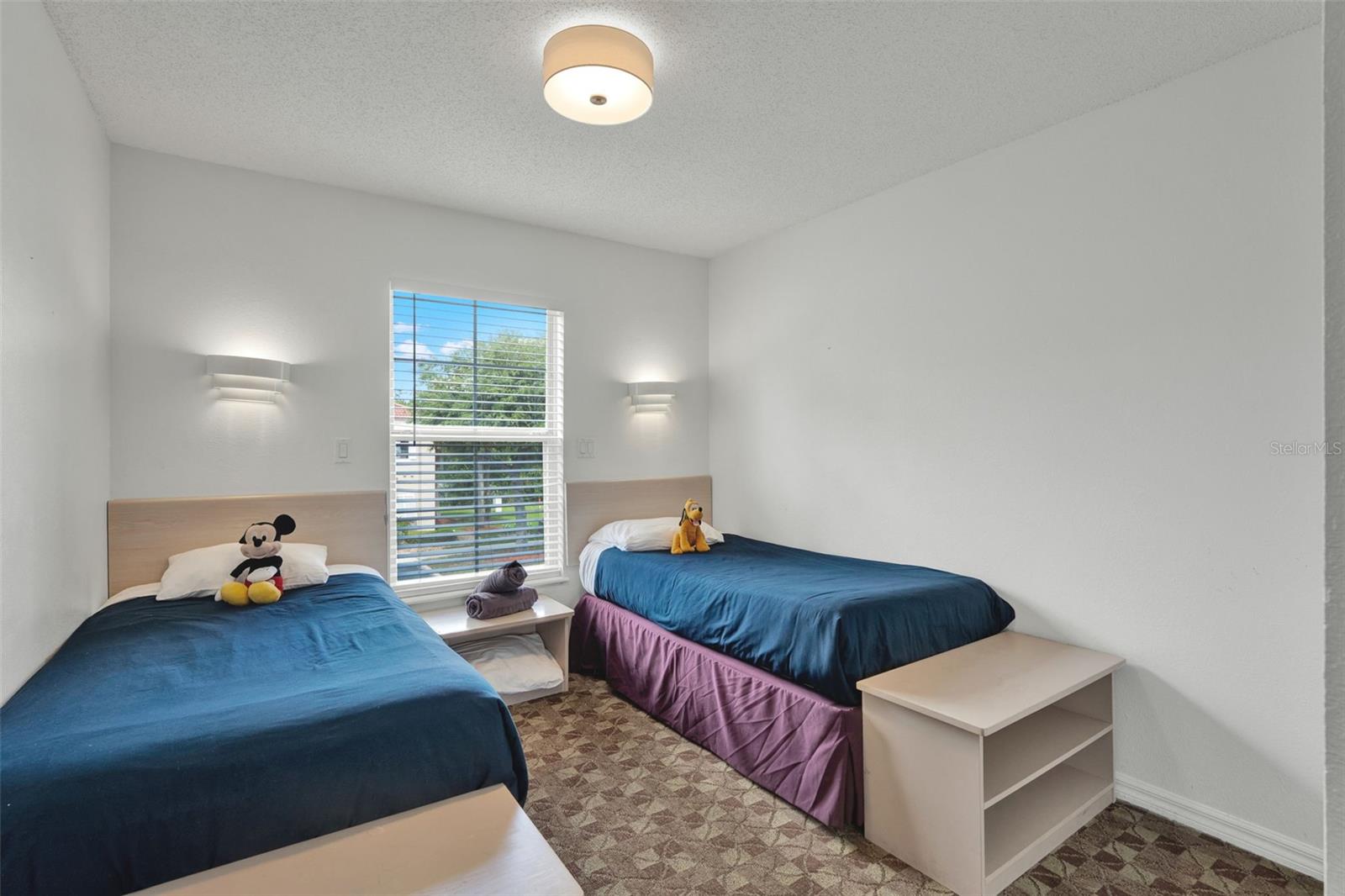 LAKE BERKLEY RESORT VILLAS PH 2 - Residential