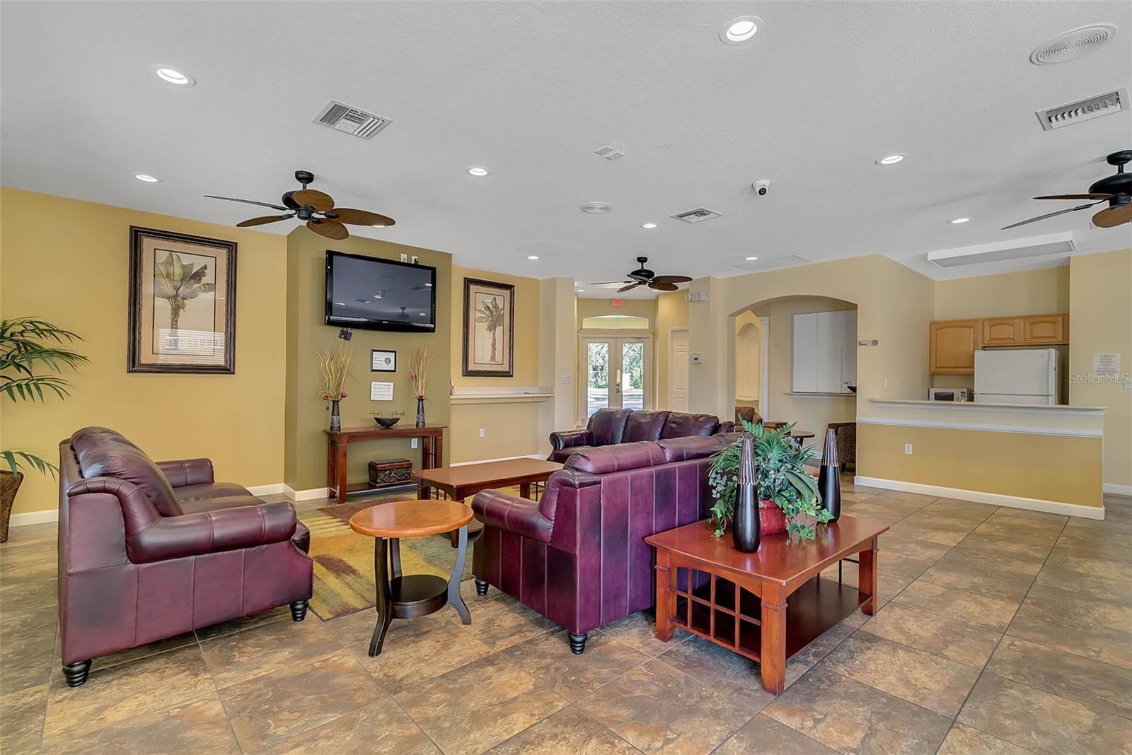 LAKE BERKLEY RESORT VILLAS PH 2 - Residential