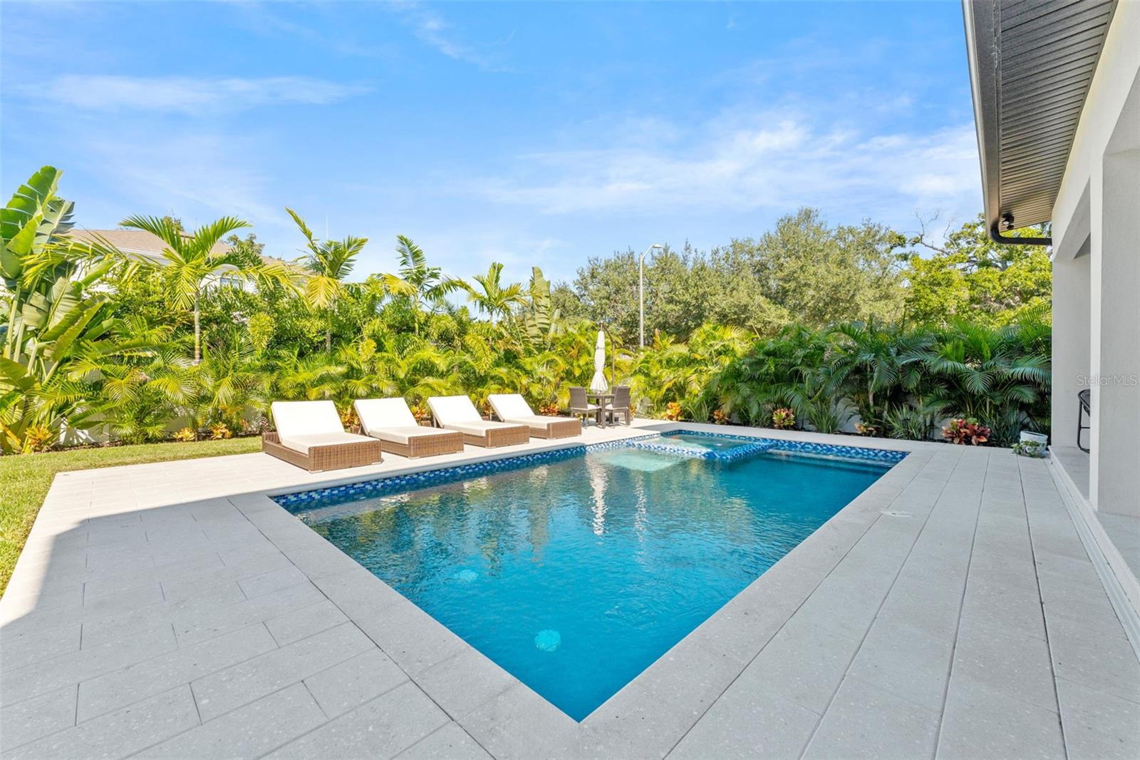 BON AIR - Residential Lease