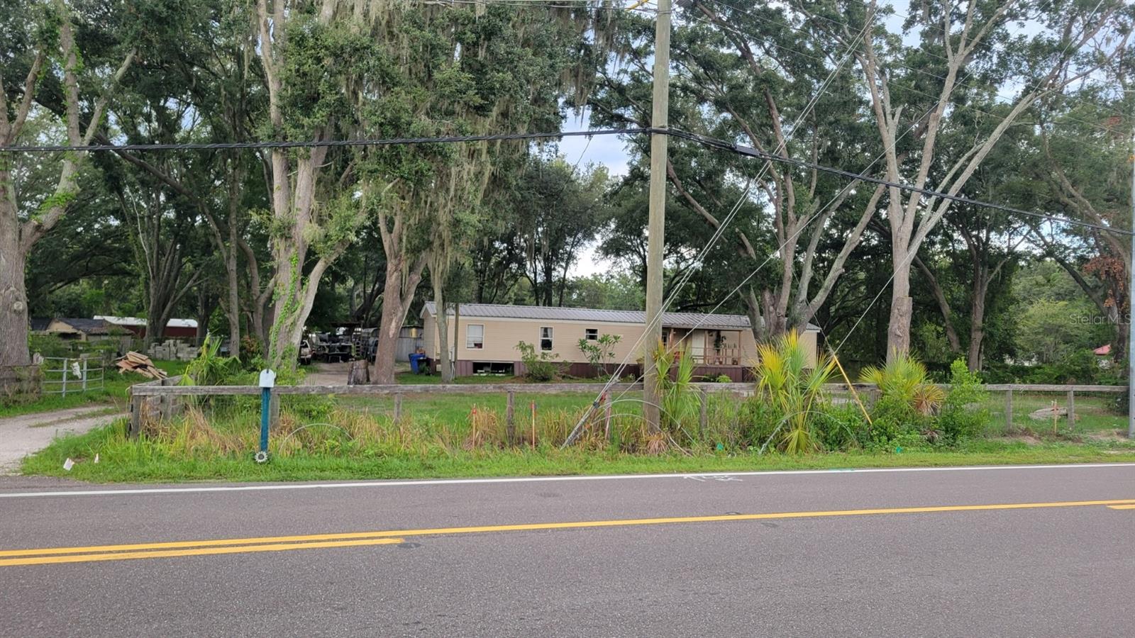 16184 & 16188 BOYETTE ROAD