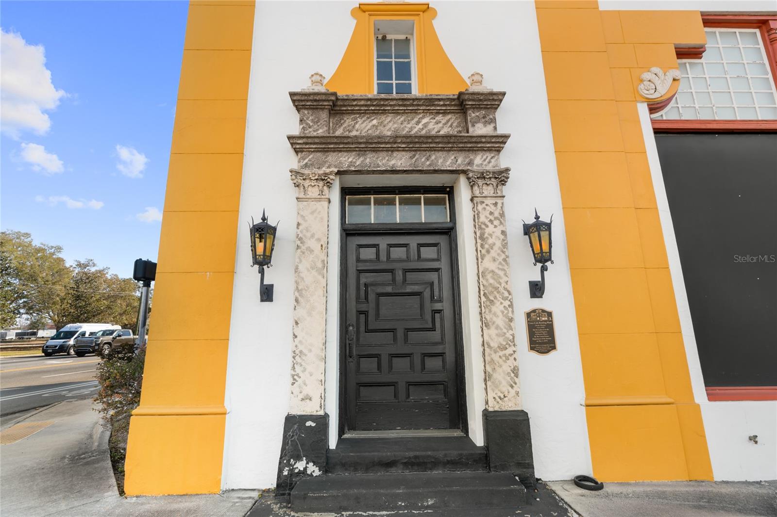 ALLREDS ADD - Commercial Sale