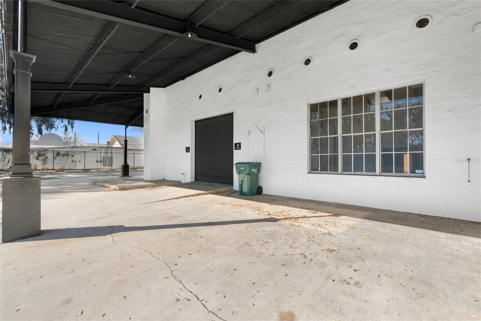 ALLREDS ADD - Commercial Sale