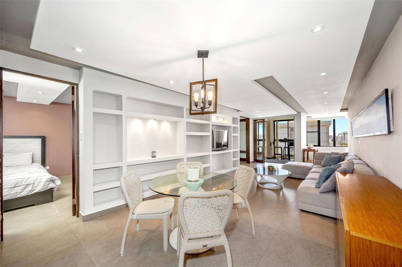 Condado Real 1700 MCLEARY AVE 904